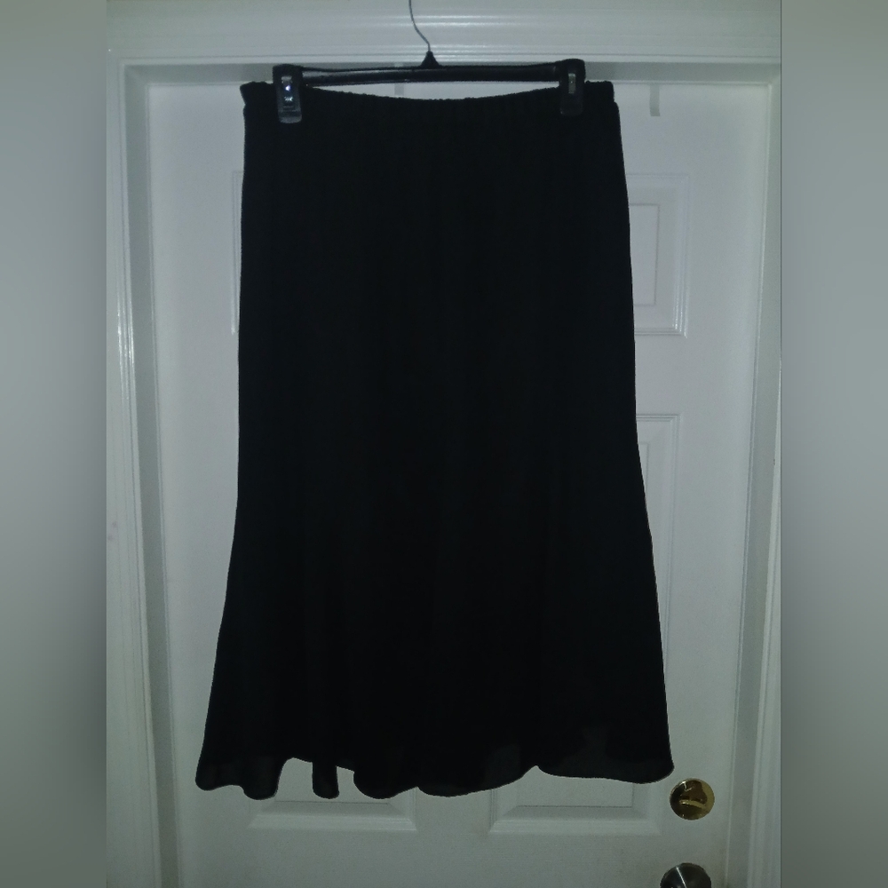 Stunning Plus Size Silk Skirt